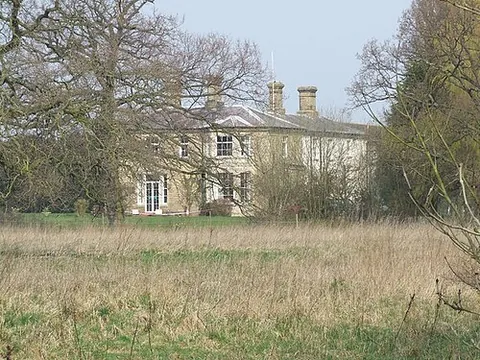roxholm: a civil parish (served by Leasingham and Roxholm Parish Council) in North Kesteven district,...