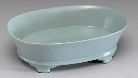 ru ware: a very rare type of Chinese porcelain, often with a blue glaze, dating from the Song dynasty