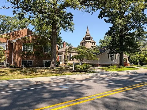rumson: a borough in Monmouth County, New Jersey, United States