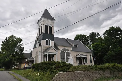 sangerville: a town in Piscataquis County, Maine, United States