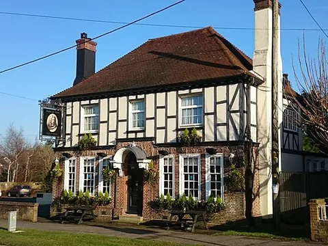 sayers common: a village in Hurstpierpoint and Sayers Common parish, Mid Sussex district, West Sussex, England (OS...