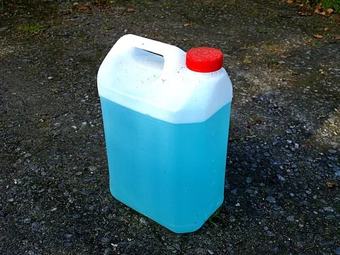 screenwash: a fluid used to clean the windscreen of a motor vehicle; windshield washer fluid