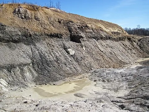 shale pit: a quarry or mine where shale rock is mined