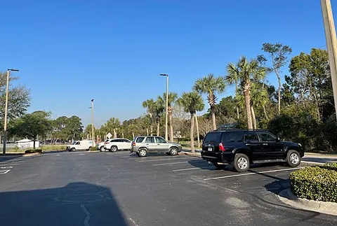 shalimar: a town in Okaloosa County, Florida, United States