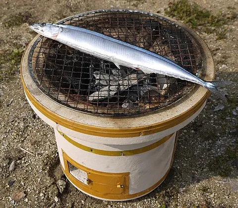 shichirin: a lightweight, portable Japanese charcoal grill