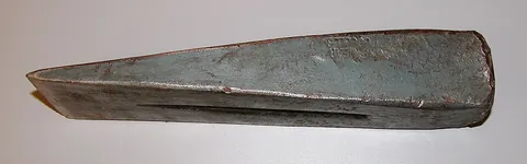 shim: a wedge