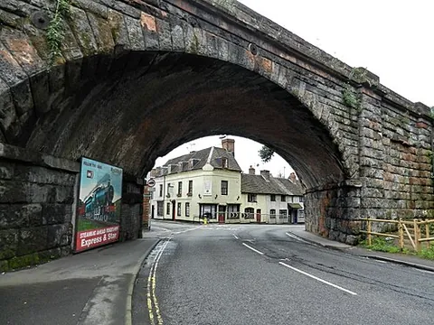 skew arch: an arch constructed at an angle other than a right angle