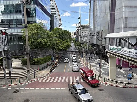 soi: in Thailand, a side-street branching off a major street; an alley or lane