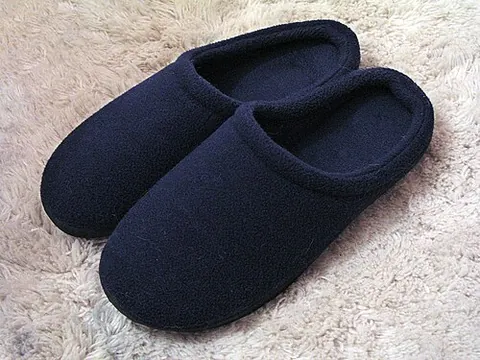 soleiform: slipper-shaped; calceolate