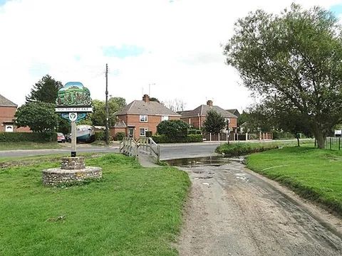 south creake: a village and civil parish in King's Lynn and West Norfolk district, Norfolk, England (OS grid ref...