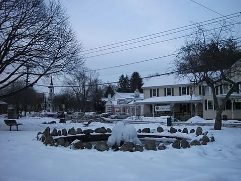 south deerfield: a census-designated place in the town of Deerfield, Franklin County, Massachusetts, United States