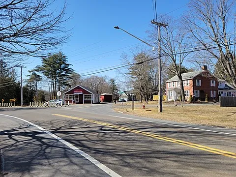 south hadley: a town in Hampshire County, Massachusetts, United States