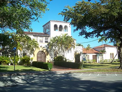 south miami: a city in Miami-Dade County, Florida, United States