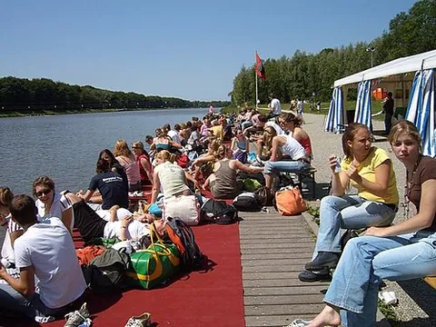 spectator: one who watches an event; especially, an event held outdoors