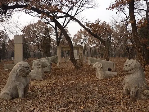 spirit way: an ornate road leading to the Chinese tomb of a major dignitary