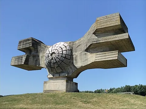 spomenik: a monument erected in former Yugoslavia to commemorate World War II