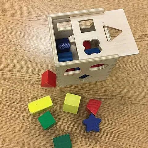 square peg in a round hole: someone or something that does not fit well or at all in a certain setting; a misfit; hence,...