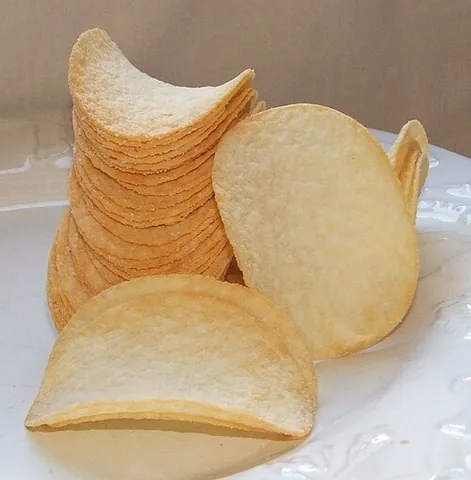 stack chips: a kind of potato crisps/potato chips with a uniform convex shape allowing them to be stacked and...