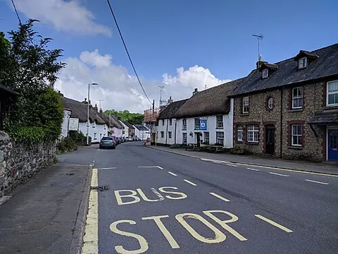 sticklepath: a western suburb of Barnstaple, North Devon district, Devon (OS grid ref SS5532)