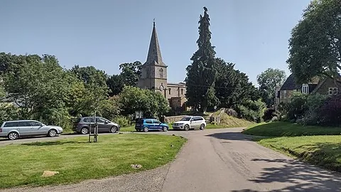 swerford: a village and civil parish in West Oxfordshire district, Oxfordshire, England (OS grid ref SP3731)
