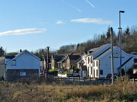 tafarnaubach: a village in Tredegar community, Blaenau Gwent borough, Wales (OS grid ref SO1210)