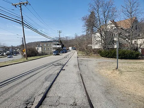 taftville: a village in the city of Norwich, New London County, Connecticut, United States