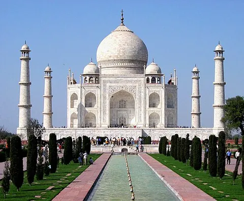 taj mahal: a monument in Agra, India, constructed between 1631 and 1654, considered one of the finest examples...
