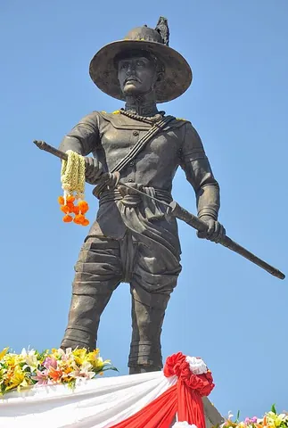 taksin: king Taksin the Great, a certain king which ruled over the Thonburi Kingdom in modern-day Thailand