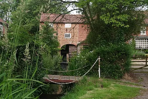 tealby thorpe: a hamlet in Tealby parish, West Lindsey district, Lincolnshire, England (OS grid ref TF1490)
