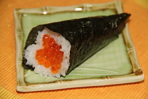 temaki: a type of sushi in the form of a cone