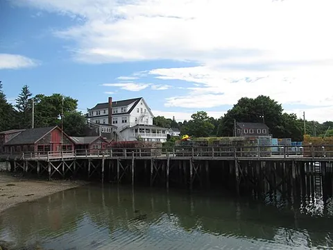 tenants harbor: a village in the town of St. George, Knox County, Maine, United States
