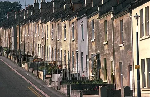 terraced house: a type of house which shares one or both sidewalls with the adjacent houses, typical of Victorian...