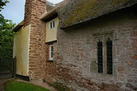 tivington: a hamlet in Selworthy parish, Somerset, England, previously in Somerset West and Taunton district...