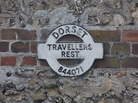 travellers rest: a rural locality in Durweston parish, Dorset, England (OS grid ref ST8407)