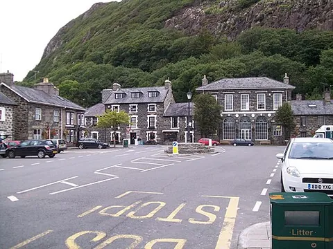tremadog: a village in Porthmadog community, Gwynedd, Wales (OS grid ref SH5640)