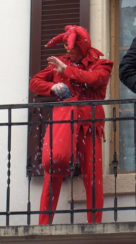 triboulet: a jester dressed entirely in red