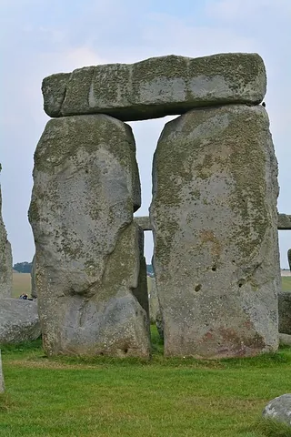 trilithon: a structure consisting of two stone pillars supporting a horizontal stone