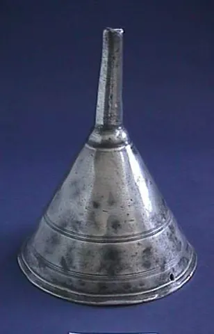 tundish: a kind of funnel used in brewing fitting into the bung-hole of a tun or cask