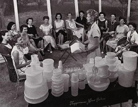 tupperware party: a party arranged by Tupperware ladies in their homes to sell Tupperware on the party plan, as a...