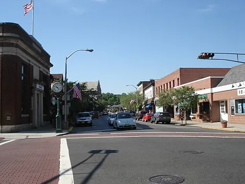 upper montclair: a census-designated place in Montclair township, Essex County, New Jersey, United States