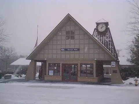 vernon hills: a suburban village in Lake County, Illinois, United States