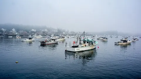vinalhaven: a town on Vinalhaven Island, Knox County, Maine, United States