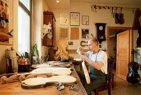 violin maker: a person who makes violins, and usually other bowed stringed instruments such as violas, cellos and...