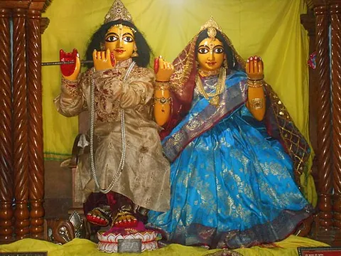 vishnupriya: a female given name from Sanskrit used in India