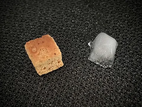 water crouton: synonym of ice cube