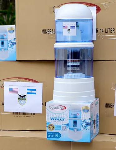 water filter: a filtration device for purifying water