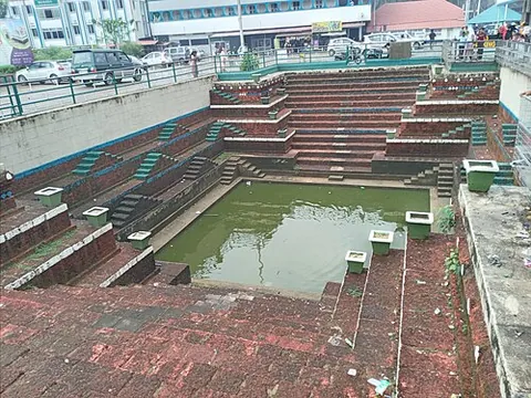 wazukhana: a pool in a mosque where worshippers wash themselves, as part of wudu, before praying