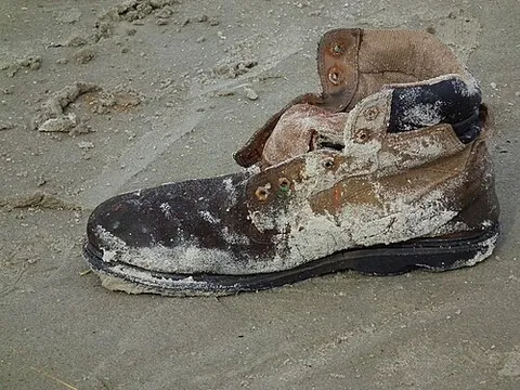 wear and tear: physical damage caused to an object due to ordinary use over time; specifically (accounting, law),...