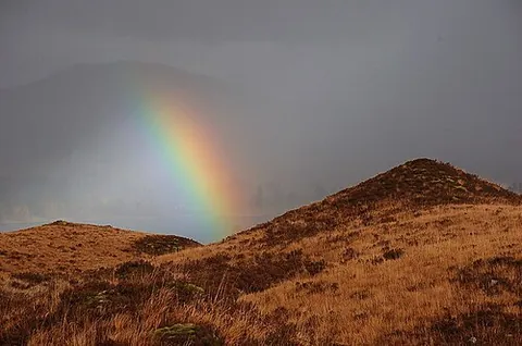 weather-gaw: an instance of some phenomenon in the sky said to signal bad weather, such as an incomplete or...