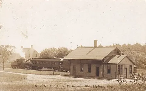west medway: a settlement in the town of Medway, Norfolk County, Massachusetts, United States